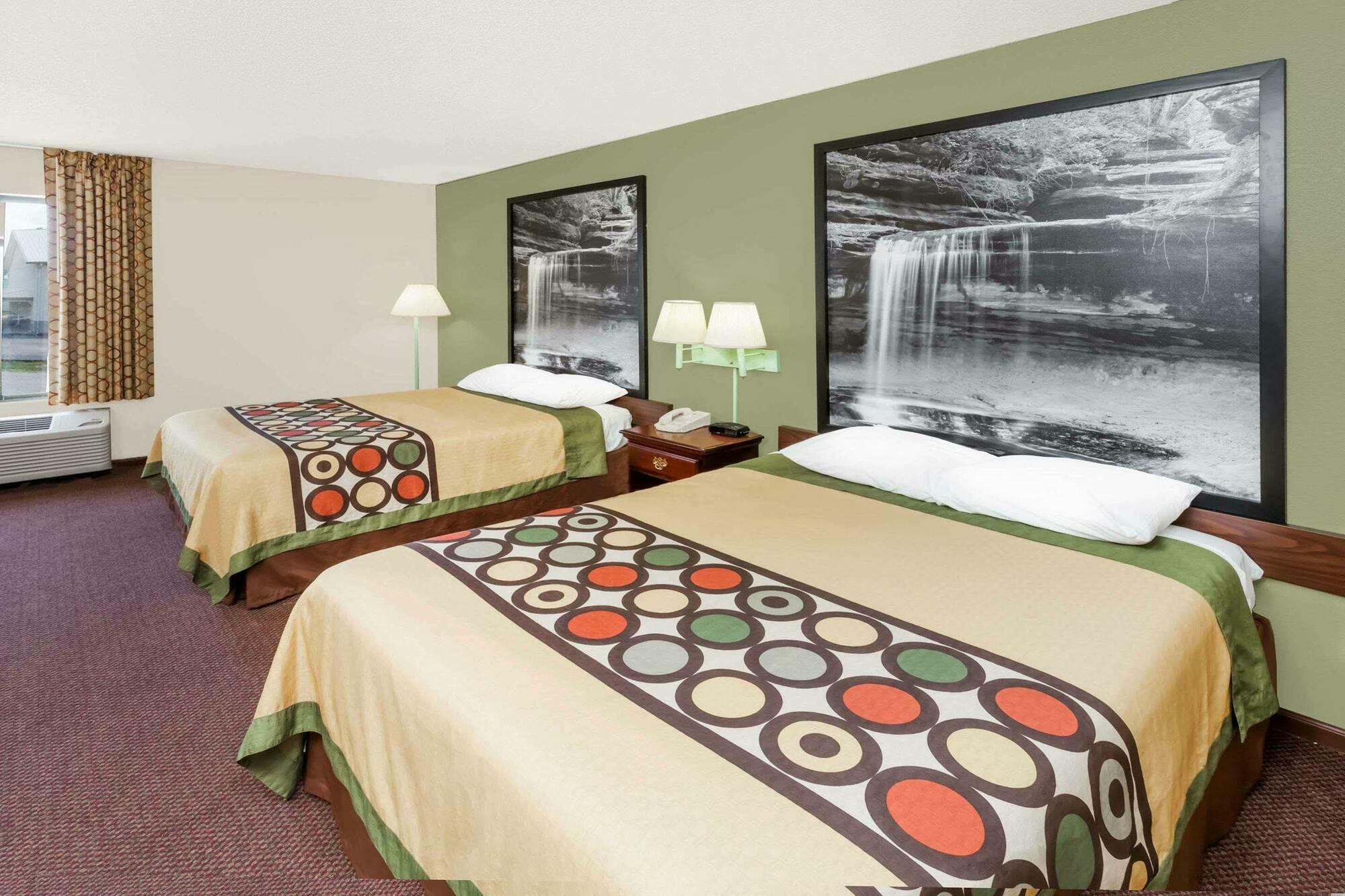 Super 8 By Wyndham Lincoln Hotel Bagian luar foto
